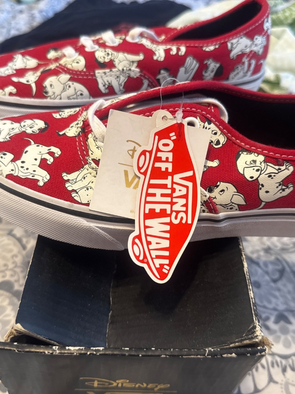 101 Dalmatian vans - Picture 2 of 4